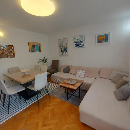 Апартаменты Near Old Center Задар